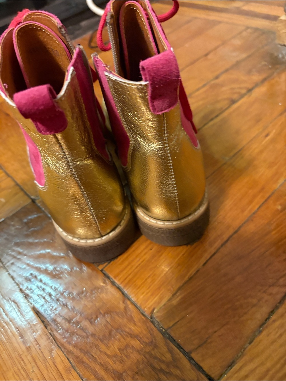 Pink and gold booties - Picture 3 of 6